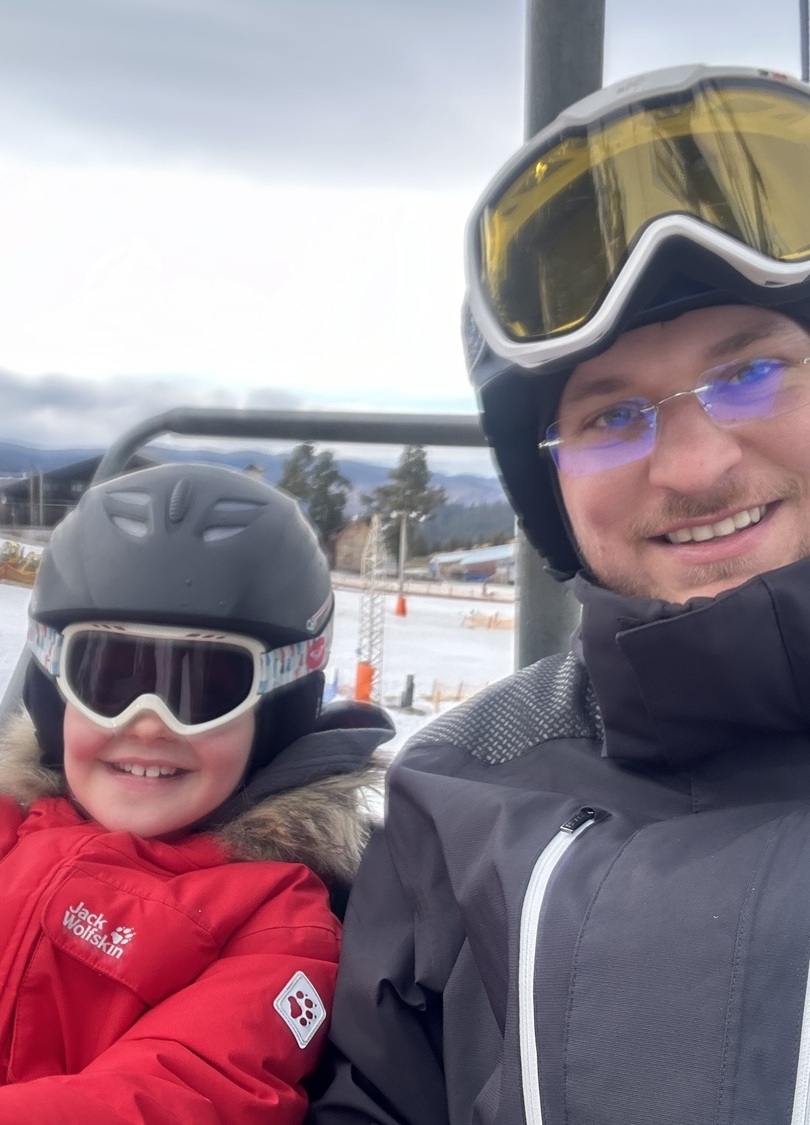 Instructor snowboard copii Păltiniș Sibiu