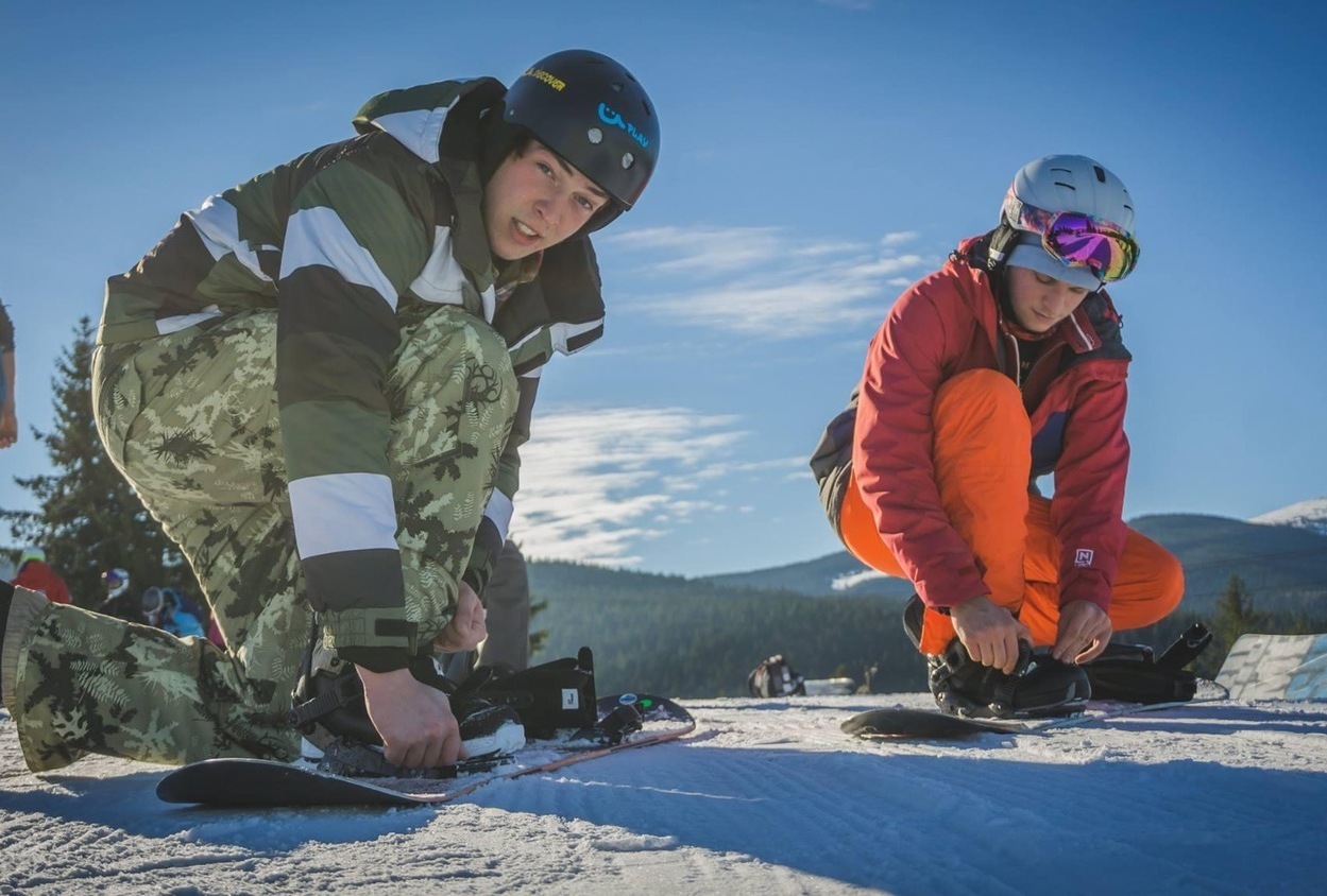 Instructor ski copii Păltiniș siguranță și distracție