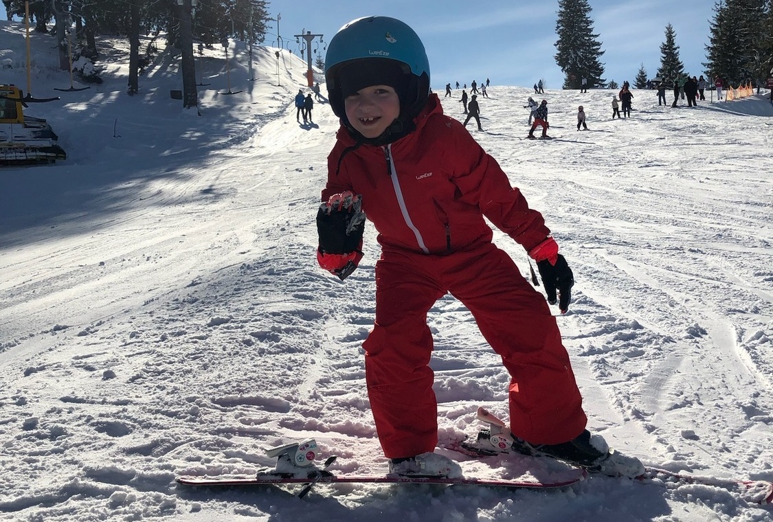 Instructor snowboard Păltiniș copii experiențe de neuitat