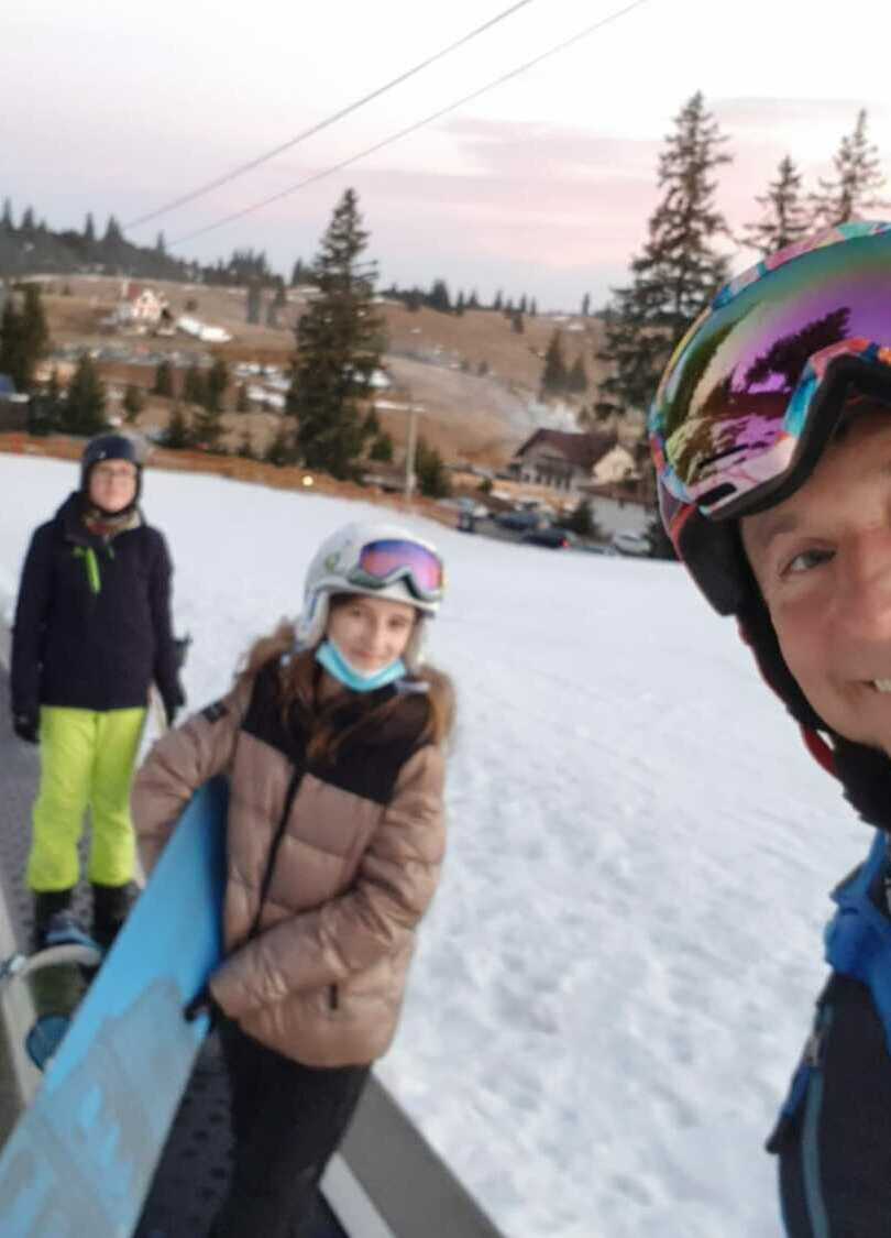 Instructor ski copii Păltiniș cursuri interactive