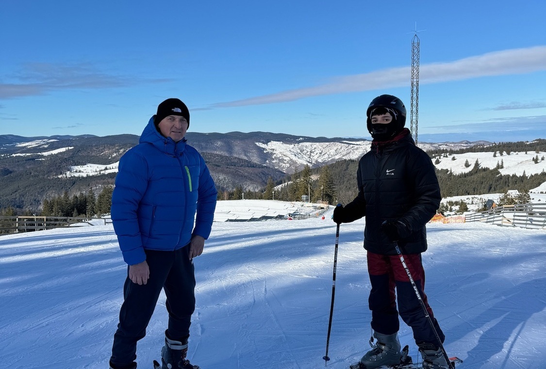 Instructor ski copii experiență Păltiniș
