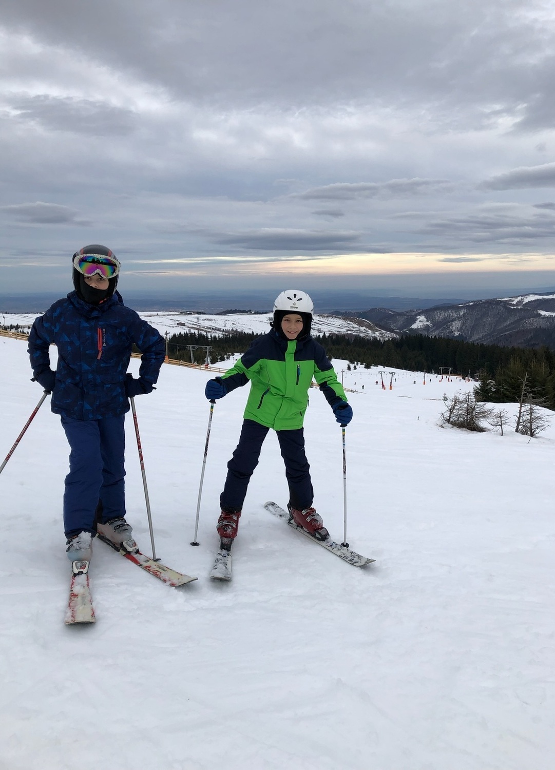 Instructor ski copii Păltiniș cursuri personalizate