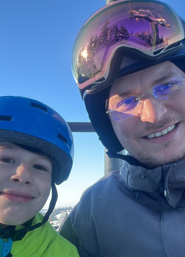 Instructor de ski Păltiniș lecții copii Sibiu