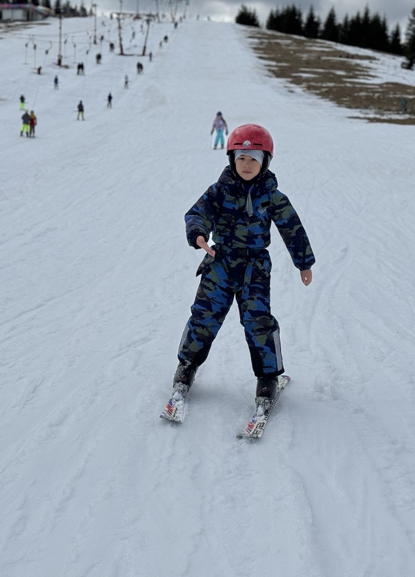 Instructor ski și snowboard Păltiniș copii lecții